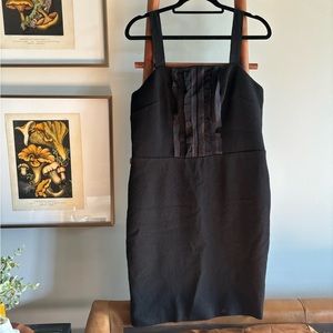 • Banana Republic Dress •